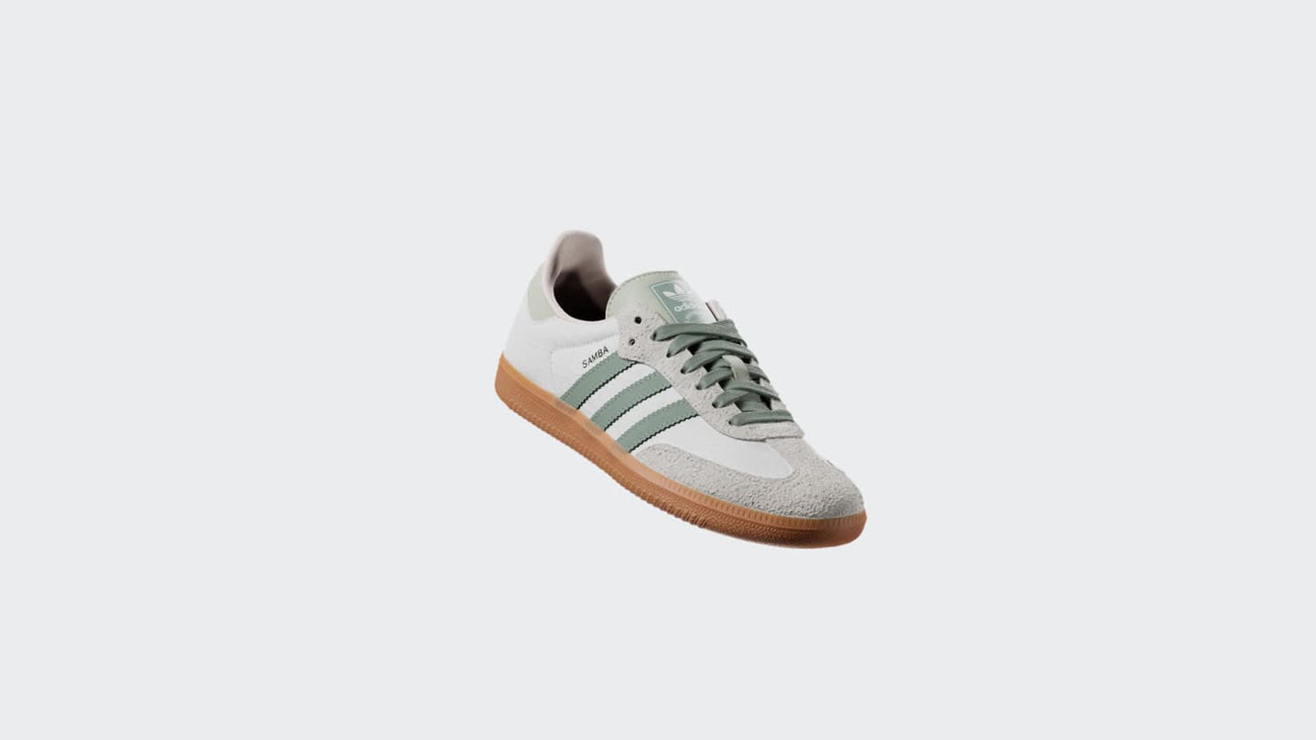 Adidas sambas Toffee and White