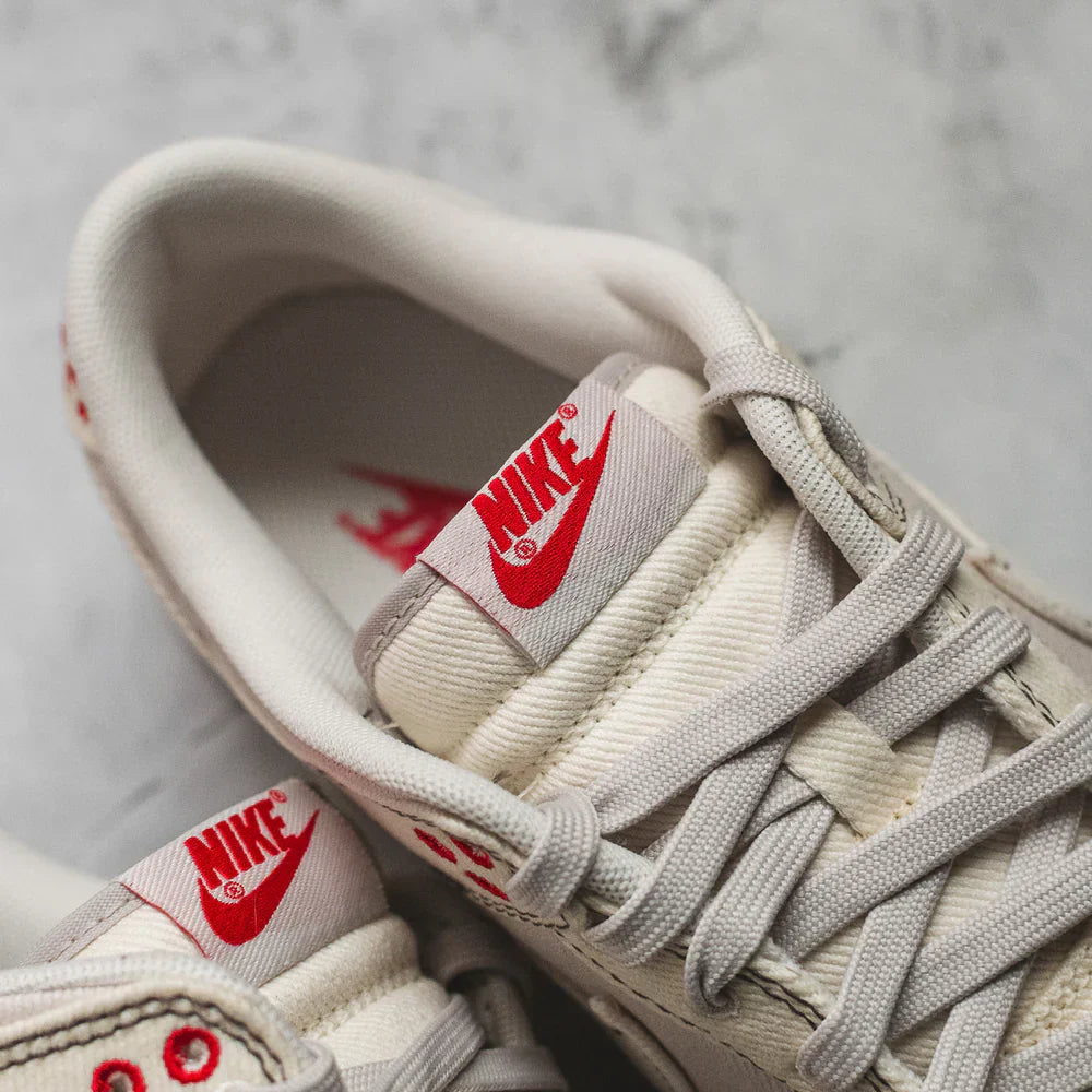 Dunk Low Orewood Brown