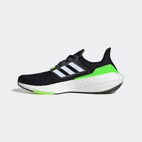 Ultra Boost 22 Black/ Green and White
