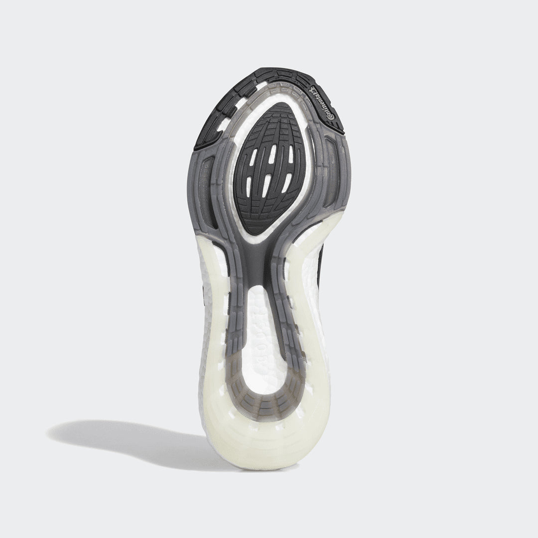 ADIDAS ULTRABOOST 21 MENS Black Colourway